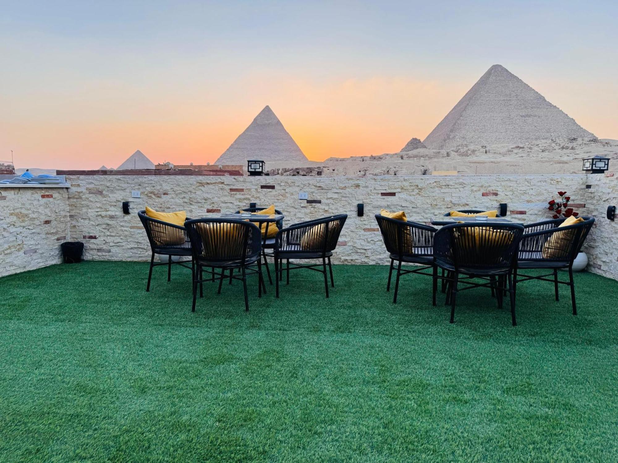 Hotel New Scarab Pyramids View à Kafret el-Gabal Extérieur photo