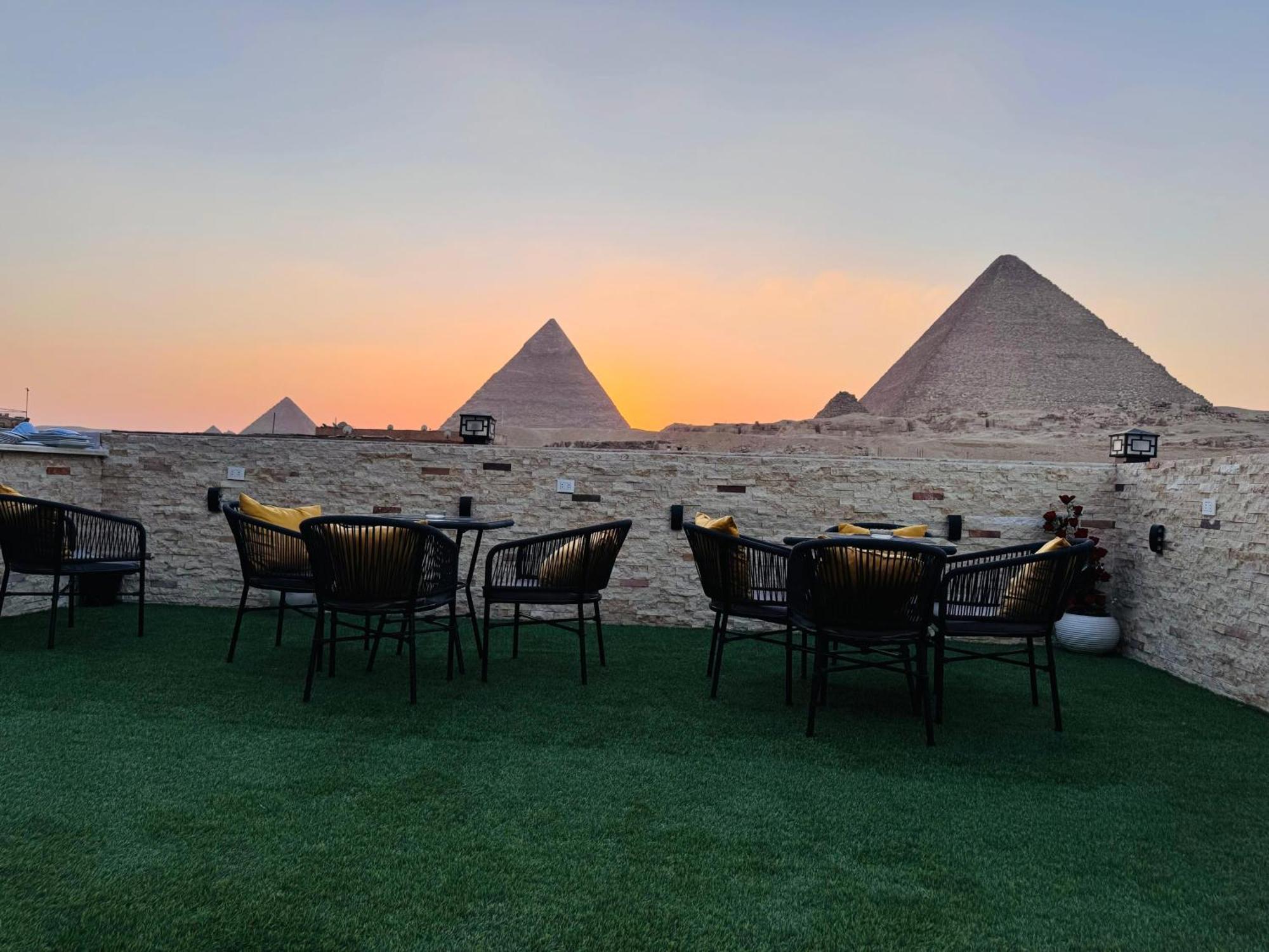 Hotel New Scarab Pyramids View à Kafret el-Gabal Extérieur photo